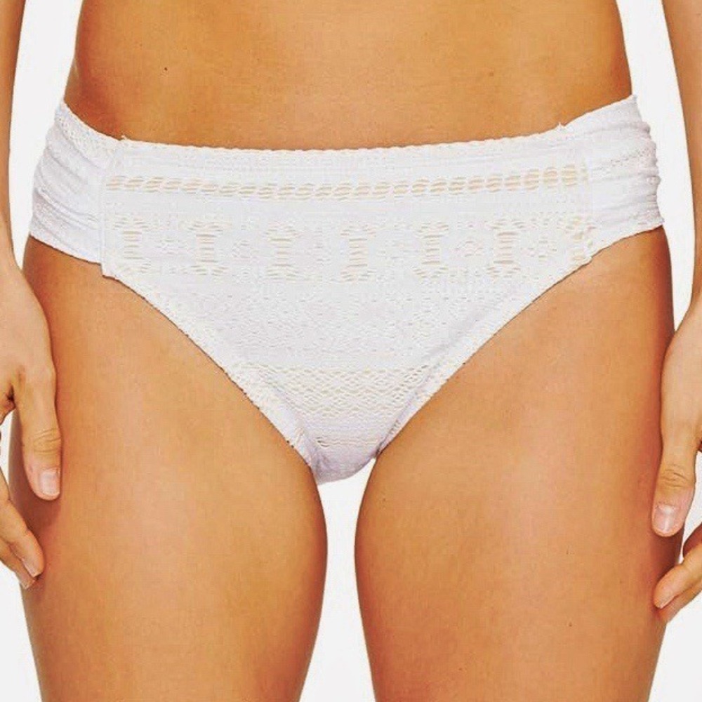 Bleu Rod Beattie NWOT Chic Peek Side Tab Swim Hipster Bikini  White Size 4 Lace